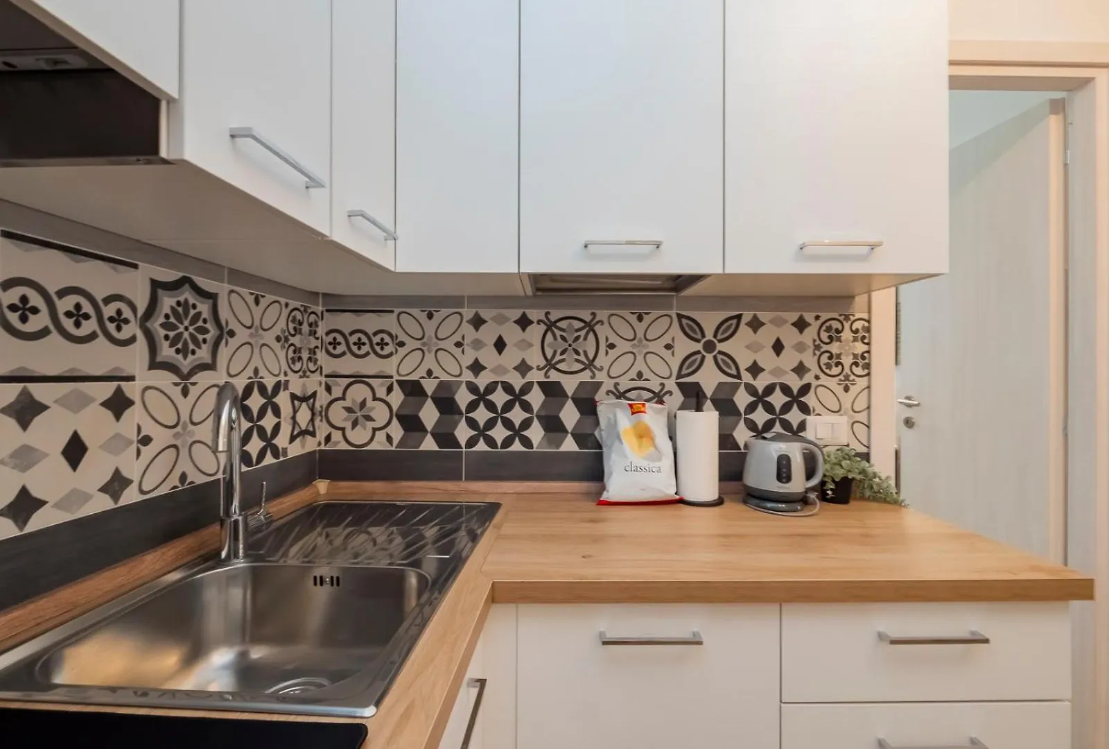 Apartment B&B La Ringhiera - Meda 43 Milan